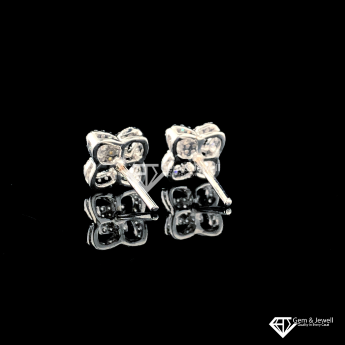 Beautiful Gold Floral diamond earring